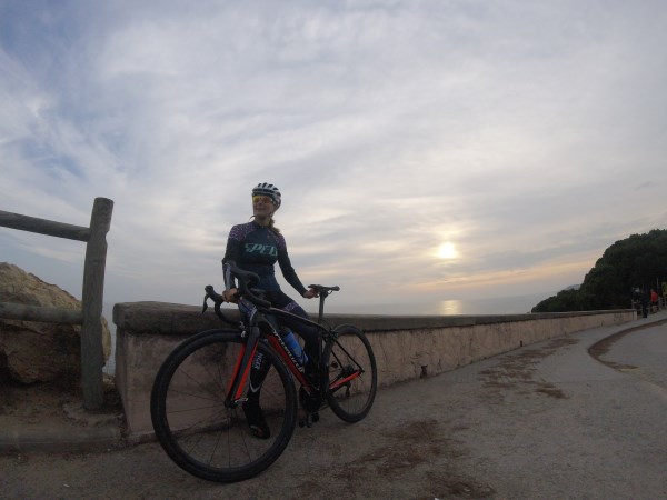 Eva Wutti wechselt auf Specialized Material