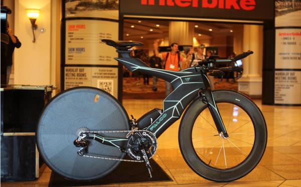 Weiss setzt 2015 auf Falco Bikes