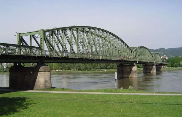 Neue Laufstrecke bei Linz Triathlon