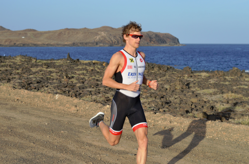 Giglmayr bei IRONMAN 70.3 Lanzarote auf Rang 6