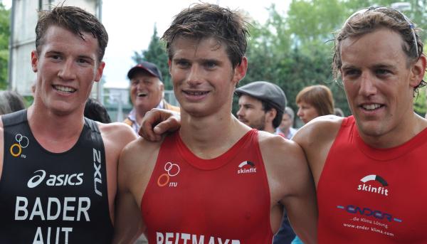 Fast 400 Triathleten rocken den Jannersee in Lauterach