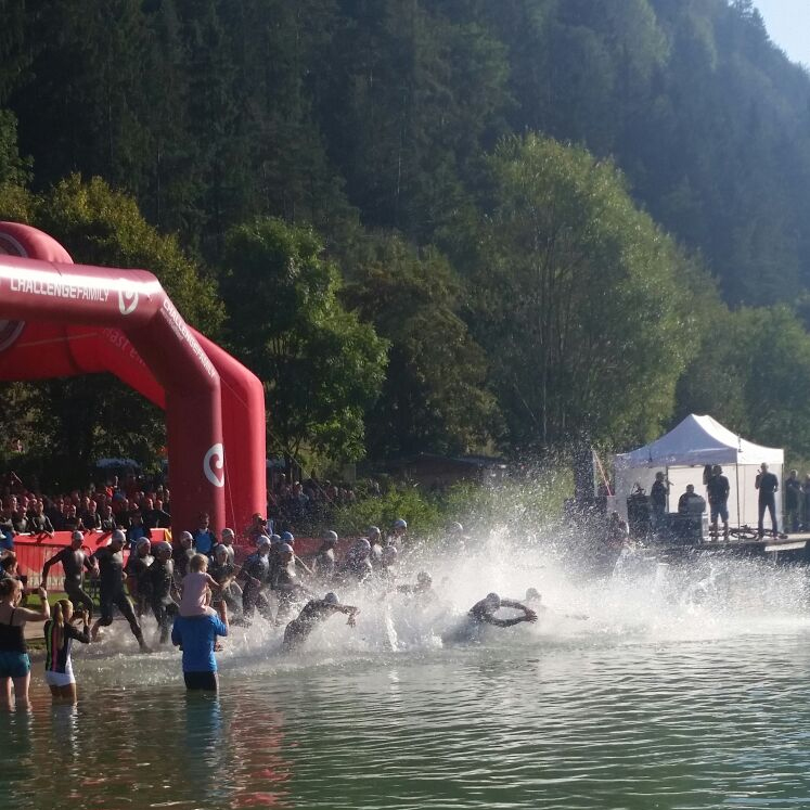Starkes Profi Starterfeld beim Challenge Kaiserwinkl-Walchsee