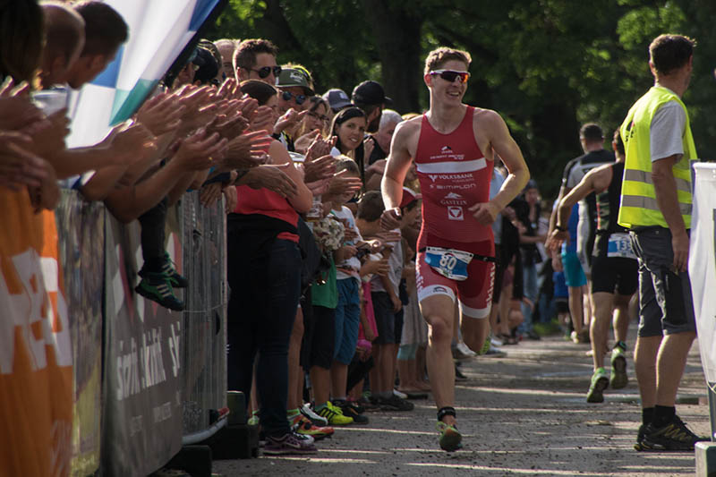Van Vlerken und Pertl gewinnen Jannersee Triathlon