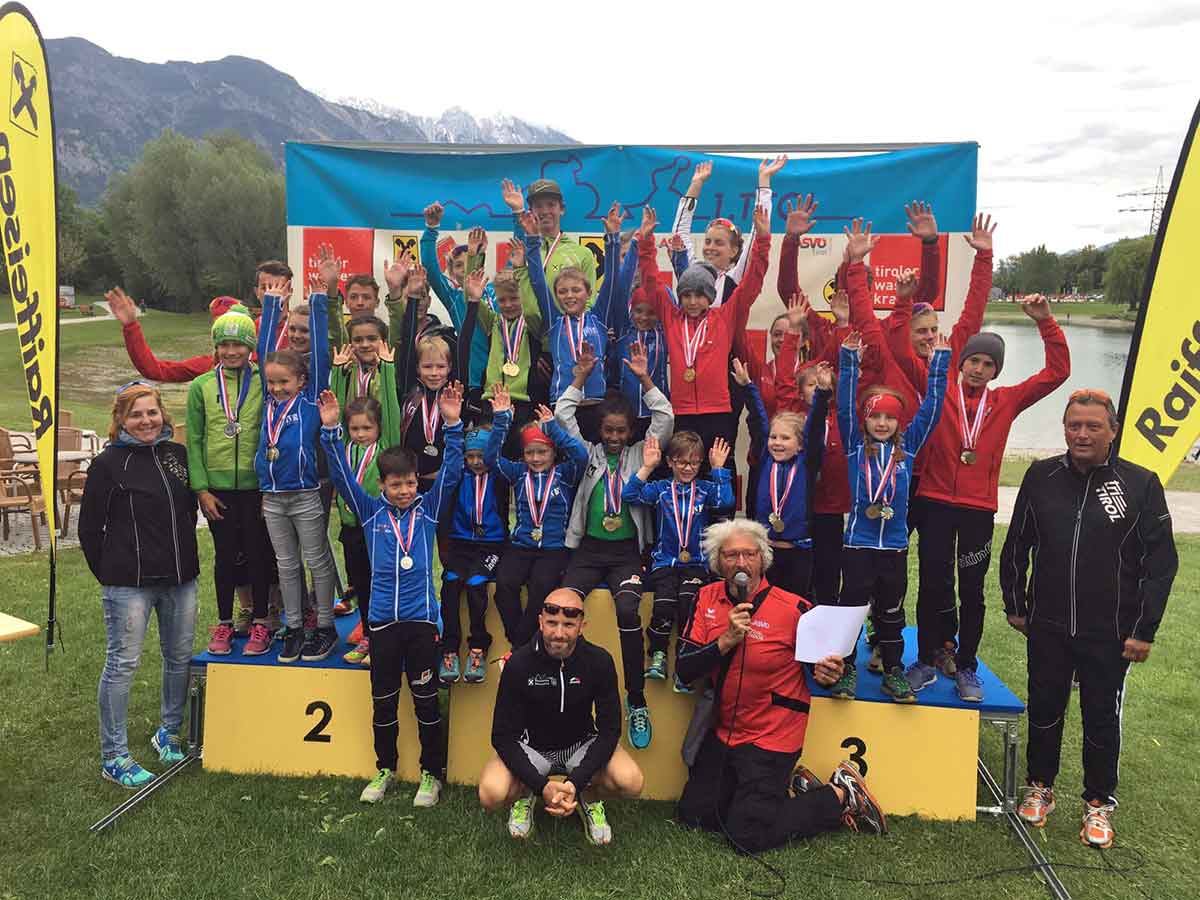 Neun Nachwuchsbewerbe beim Triathlon Zug