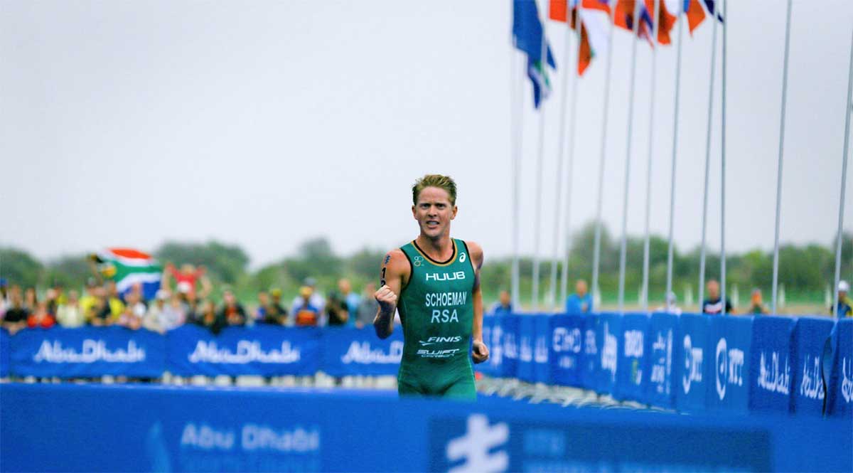Schoeman gewinnt World Triathlon Serie Abu Dhabi | Österreicher krankheitsbedingt geschlagen