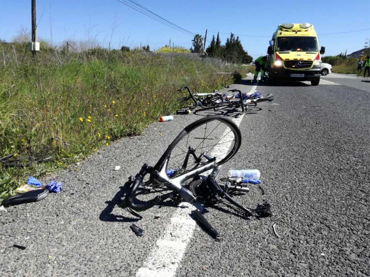 Tragödie auf Mallorca: Auto rast in Gruppe, Guide erliegt Verletzungen