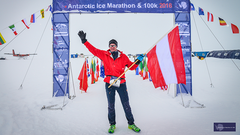 Triathlet im elitären "Seven-Continents-Marathon-Club"