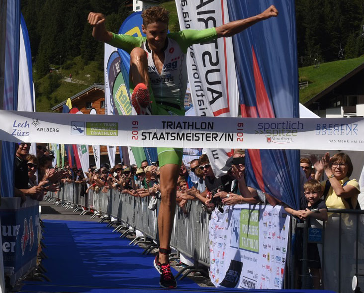 Thomas Steger gewinnt den Trans Vorarlberg Triathlon