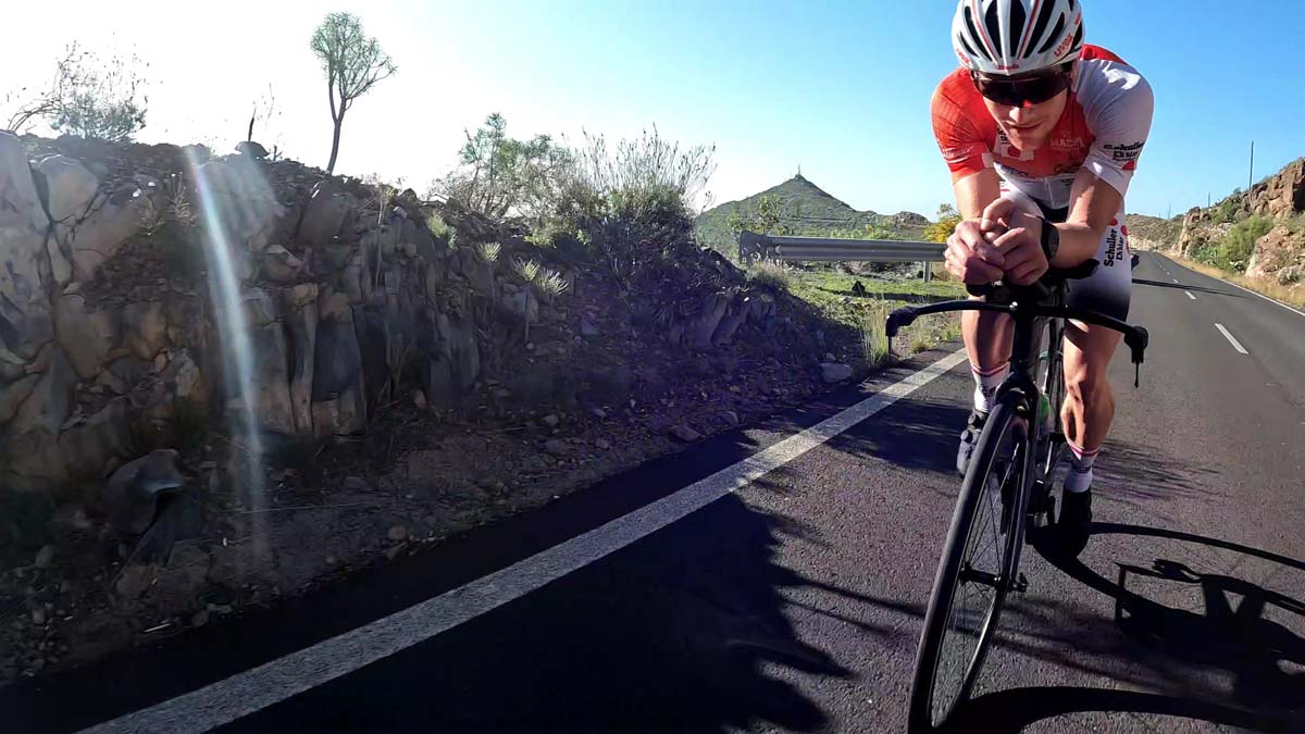 Enzenberger bei IRONMAN 70.3 Lanzarote knapp an Top 20 vorbei