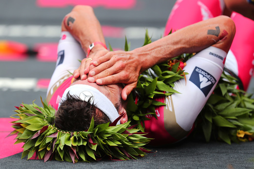 Jan Frodeno kann sein Glück kaum in Worte fassen