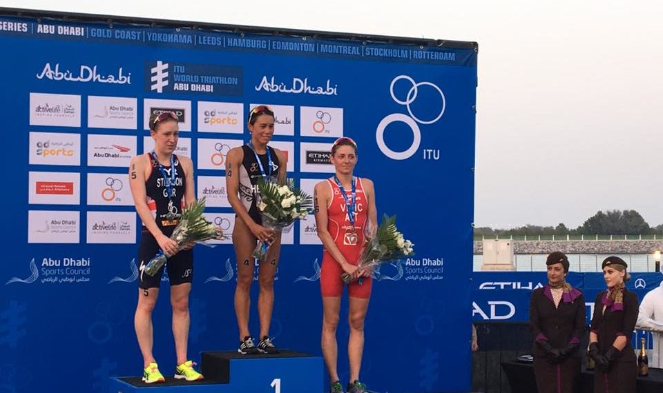 Rang drei für Sara Vilic beim World Triathlon Serie Bewerb in Abu Dhabi