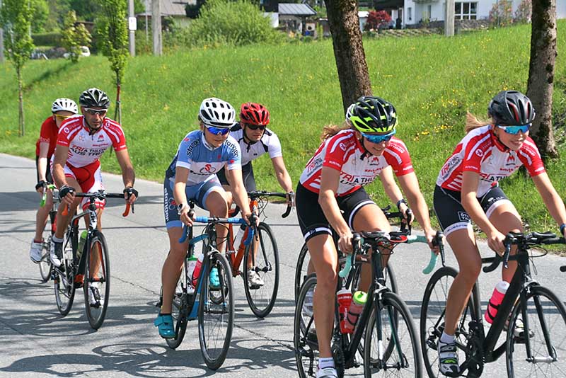 Die Junioren haben schon die Strecken für die Triathlon Europameisterschaft in Kitzbühel besichtigt.