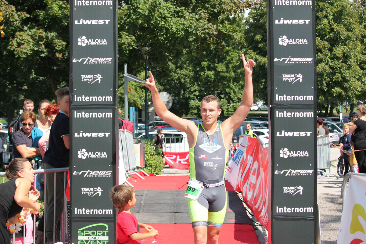Premiensieger Peter Huber bei den ALOHA TRI Traun
