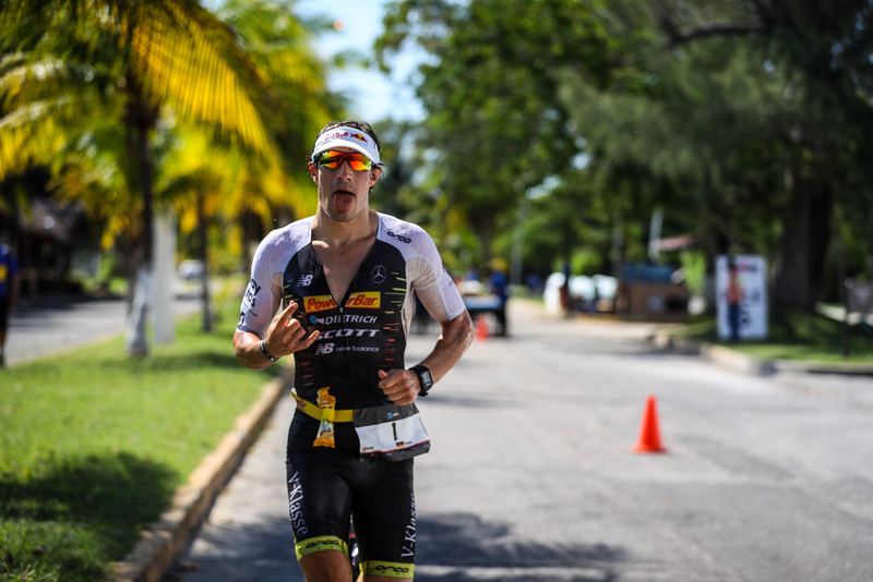 Ungefährdet zum Sieg lief Sebastian Kienle beim IRONMAN Cozumel 2017