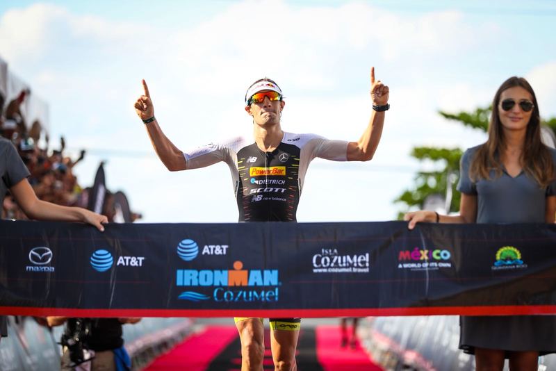 Sebastian Kienle siegt mit Streckenrekord beim IRONMAN Cozumel 2017