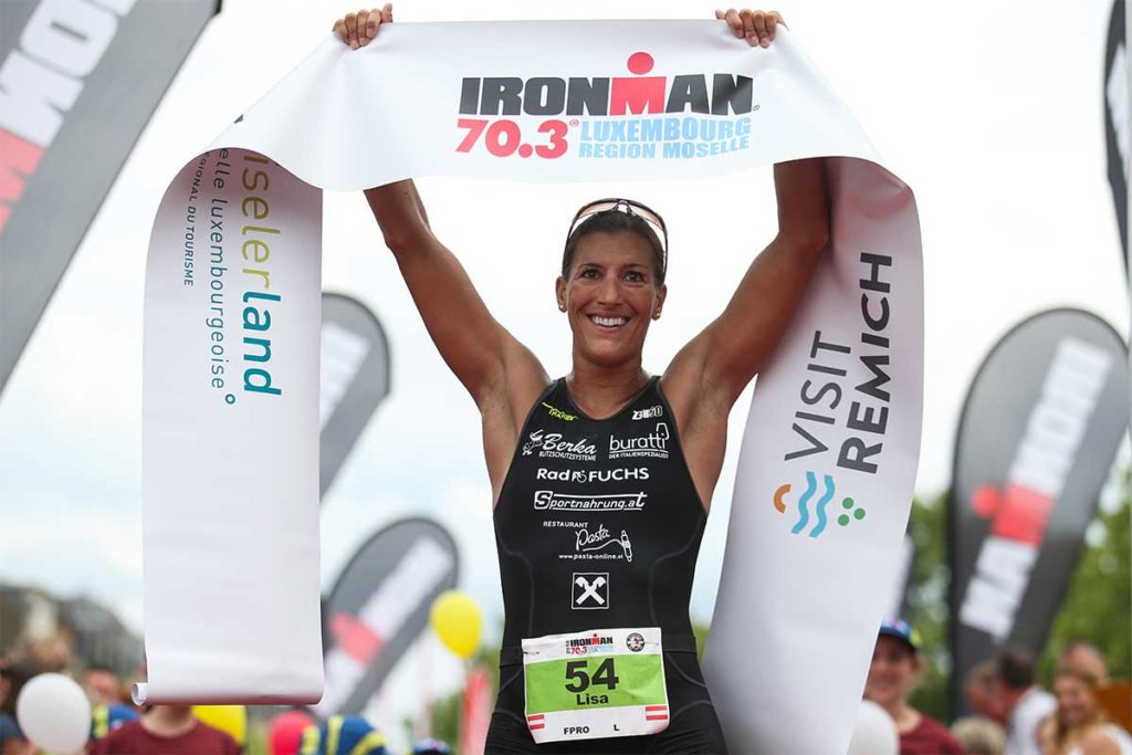 Lisa Huetthaler siegt beim IRONMAN 70.3 Luxembourg