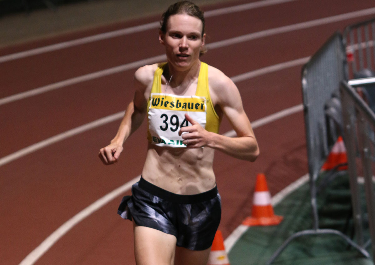 Sandrina Illes gewinnt über 3.000 Meter