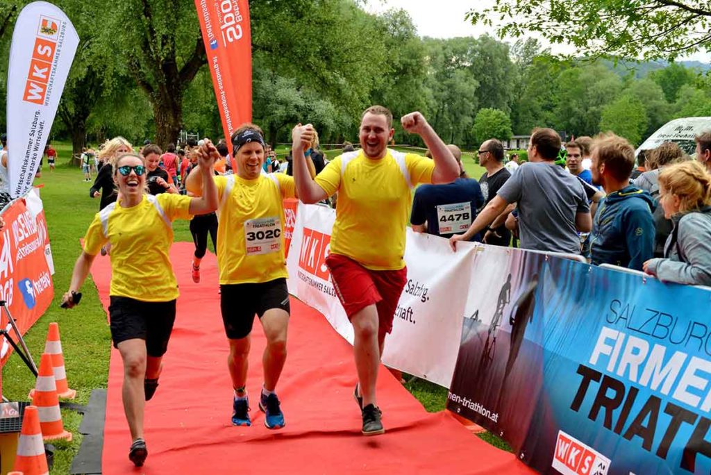 600 TeilnehmerInnen beim 8. Salzburger Firmen Triathlon Salzburger Firmentriathlon