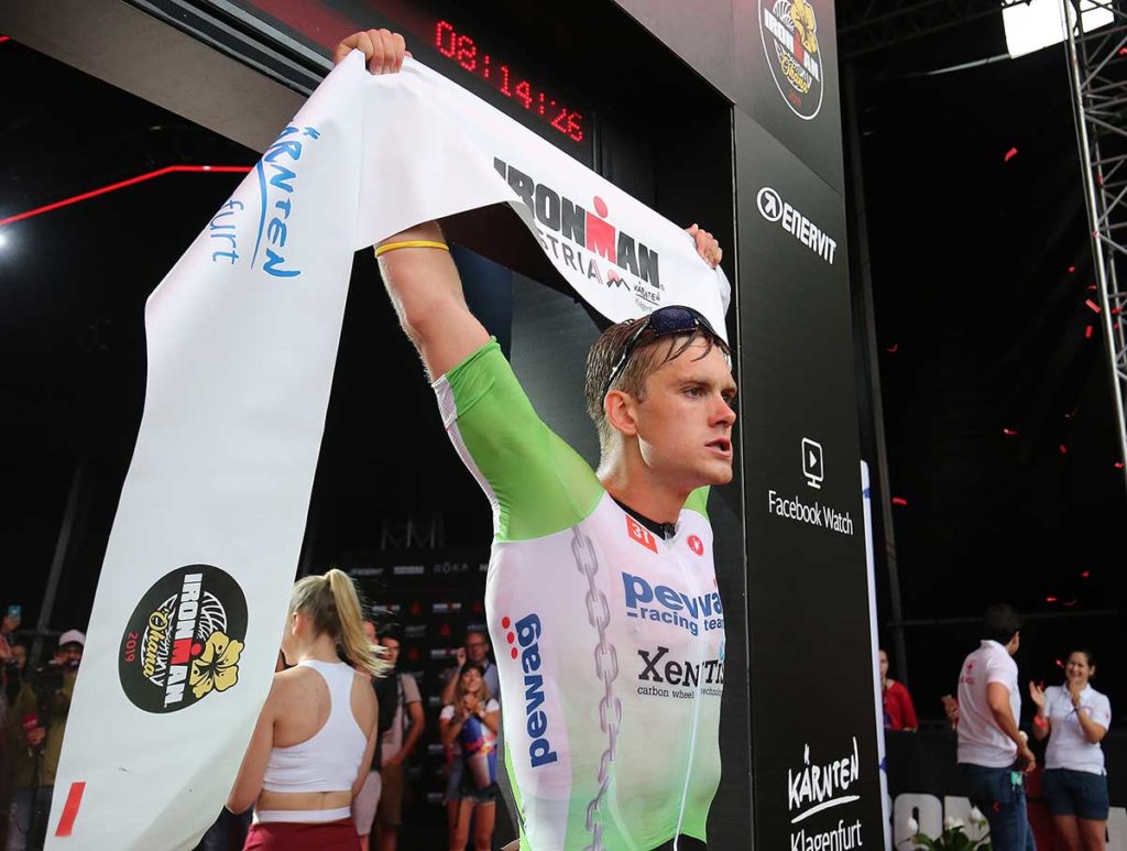 Premierensieg für Daniel Bækkegård beim IRONMAN Austria