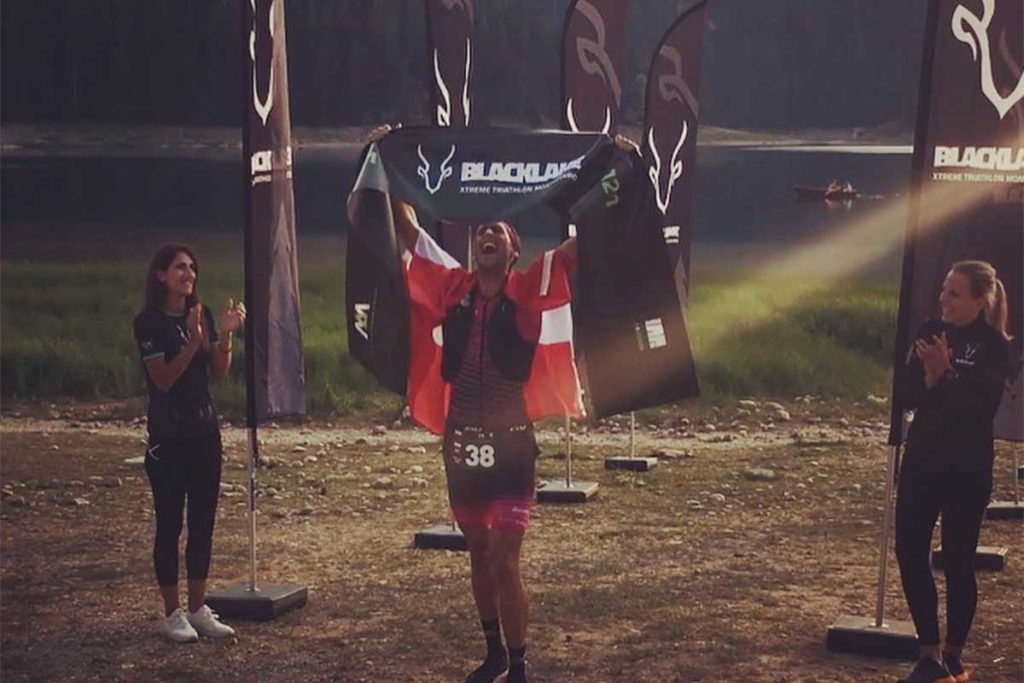 Christian Almer gewinnt den Black Lake Triathlon 2021