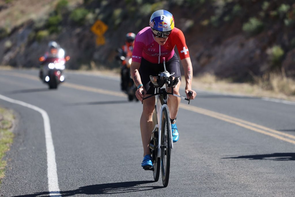 IRONMAN World Championship 2021: Das Radfahren in Bildern Daniela Ryf bei der IRONMAN World Championship 2021